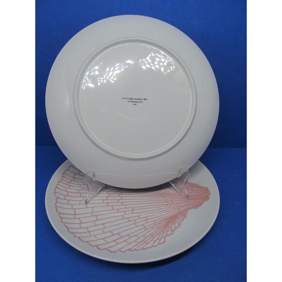 Fitz And Floyd Set Of 2 Sonoma Shell Luncheon Snack Plates Pink On White VGC - Picture 3 of 5